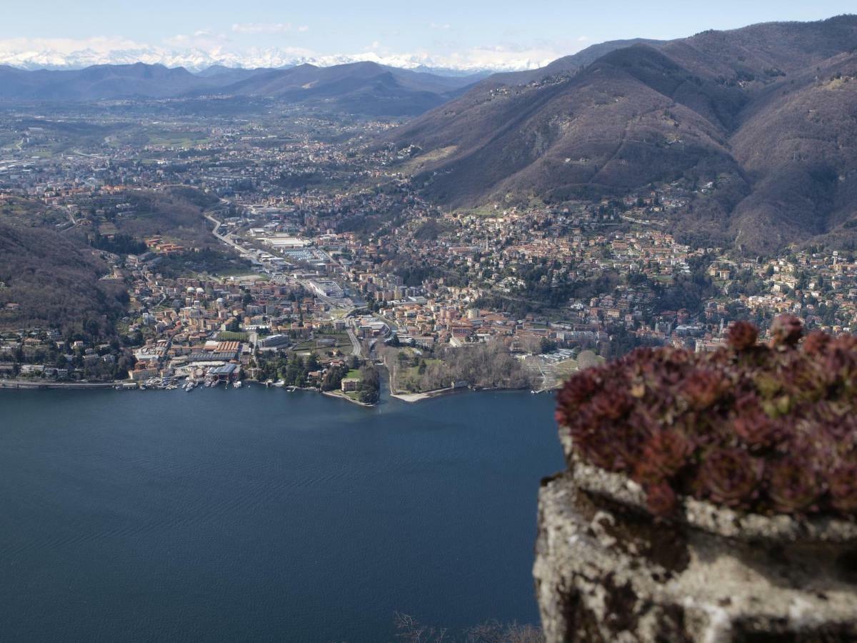 B&B Il Balcone Sul Lago Brunate Exteriör bild